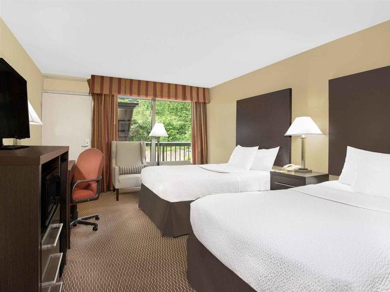 Days Inn By Wyndham Asheville/Mall Exteriör bild